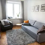 Lejlighed Concierge Bracka Retro Flat