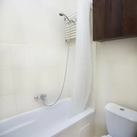 Concierge Bracka Retro Flat *